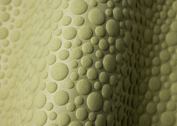 Une version spéciale d'Alcantara contenant 68 % de polyester recyclé