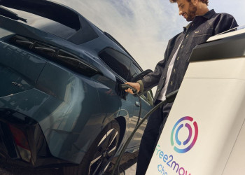 La Peugeot électrique E-308 affiche une autonomie WLTP de 443 - 450 km