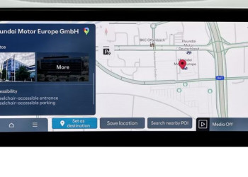 Les données de localisation de Google Places s'installent dans les systèmes de navigation embarquée