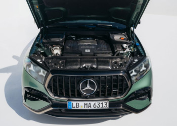 Le moteur V8 biturbo 4.0 litres Mercedes-AMG délivre 612 ch et 850 Nm de couple