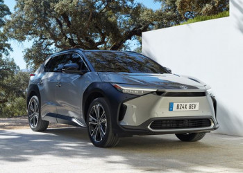 Le SUV électrique à batterie Toyota bZ4X repose sur une architecture modulaire dédiée