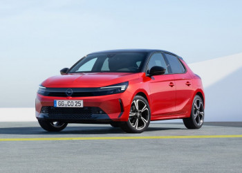 L'Opel Corsa restylée adopte la face avant caractéristique Vizor de la marque