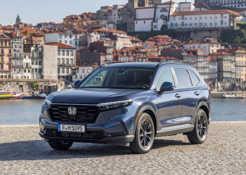 Le SUV Honda CR-V de sixième génération affiche un aspect plus affirmé à l'avant