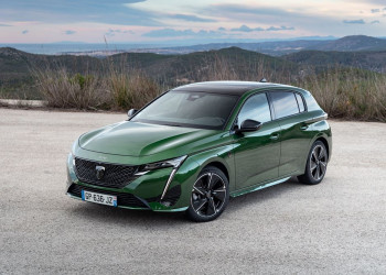 La Peugeot e-308 électrique affiche une autonomie de 410 km