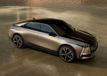 Le porte-drapeau électrique N°8 de DS Automobiles revendique jusqu'à 750 km d'autonomie