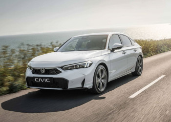 La Honda Civic hybride modernisée bénéficie d'un design extérieur légèrement revisité