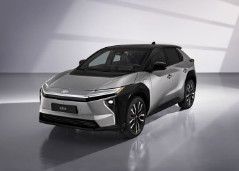 Le Toyota bZ4X électrique propose trois groupes motopropulseurs