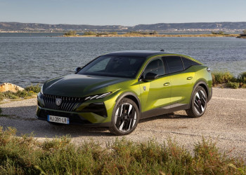 La Peugeot 408 au design Fastback affiche un caractère avant-gardiste