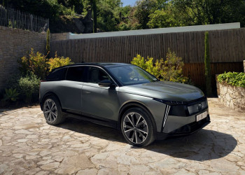 Le SUV électrique DS N°7 E-Tense FWD Long Range affiche jusqu'à 740 km d'autonomie WLTP
