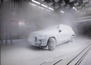 Le Mercedes Benz GLB en phase de test sous les températures les plus froides