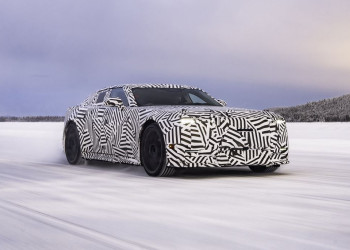 La Jaguar GT entame sa dernière session d'essais hivernaux
