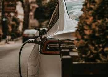 Le classement 2024 des meilleurs réseaux de recharge en France en termes de rapport qualité/prix