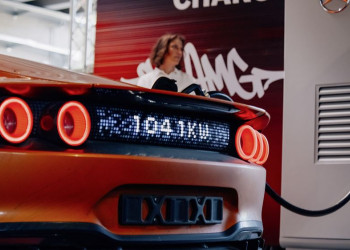 Le concept AMG GT XX franchit la limite des 1 000 kW de puissance de charge