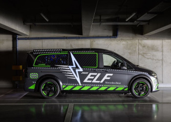 La charge conductive via le plancher du véhicule électrique permet un transfert d'énergie efficace