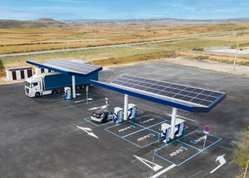 Des tarifs de recharge publique des véhicules électriques à la fois opaques et très variables