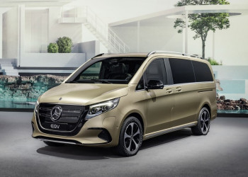 Le grand monospace électrique Mercedes-Benz EQV affiche un design extérieur et intérieur plus luxueux