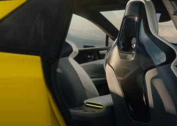 La berline de grand tourisme Lotus Emeya fait partie des GT électriques les plus rapides au monde