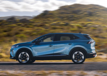 Le véhicule compact polyvalent Renault Symbioz revendique l'ADN des voitures à vivre