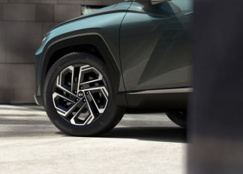Le SUV compact Hyundai Tucson de quatrième génération s'offre un léger restylage