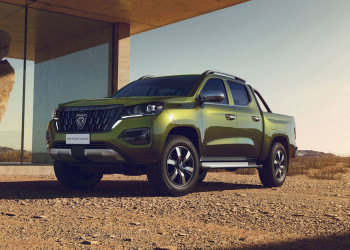 Le pick-up One ton Peugeot Landtrek se modernise