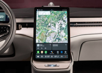 La grande routière Volvo ES90 électrique mélange les genres