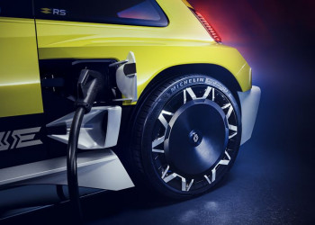 La Renault 5 Turbo 3E affiche des performances de supercar électrique