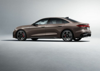 L'Audi A5L offre un empattement plus long de 77 millimètres que sur la version mondiale de l'A5