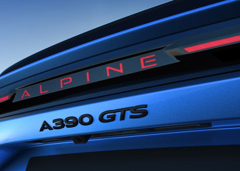 Le sport fastback compact Alpine A390 embarque trois moteurs électriques constituant une transmission intégrale