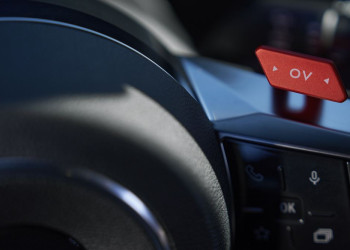 Le sport fastback compact Alpine A390 embarque trois moteurs électriques constituant une transmission intégrale