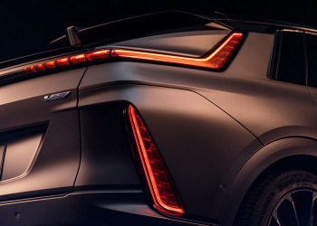 La Cadillac Lyriq-V est la Cadillac la plus rapide jamais produite et entièrement électrique