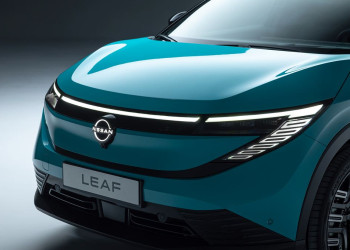La Nissan Leaf électrique affiche un style fluide de crossover aérodynamique affûté