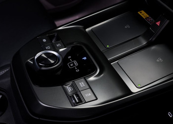 Le SUV compact électrique Subaru Uncharted revendique jusqu'à 585 km d'autonomie