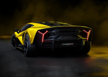La supercar Lamborghini Fenomeno embarque un bloc V12 hybride développant 1080 ch