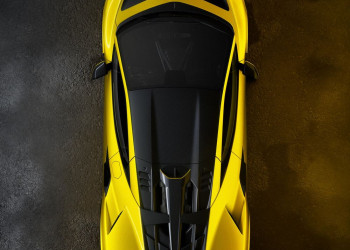La supercar Lamborghini Fenomeno embarque un bloc V12 hybride développant 1080 ch