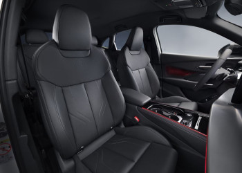 La seconde génération de l'Audi Q3 Sportback revendique l'esthétique d'un coupé