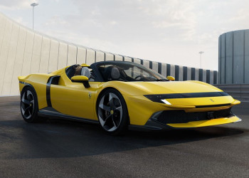 La Ferrari 849 Testarossa Spider hybride rechargeable à moteur V8 biturbo développe 1050 ch