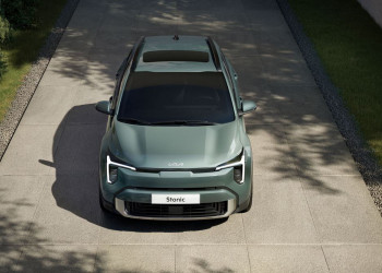 Le crossover urbain Kia Stonic restylé affiche un look affirmé