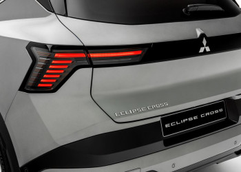 Le SUV compact électrique Mitsubishi Eclipse Cross offre une autonomie de plus de 600 km avec une batterie de 87 kWh