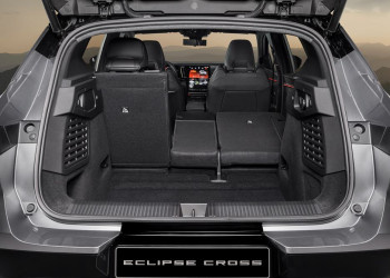 Le SUV compact électrique Mitsubishi Eclipse Cross offre une autonomie de plus de 600 km avec une batterie de 87 kWh