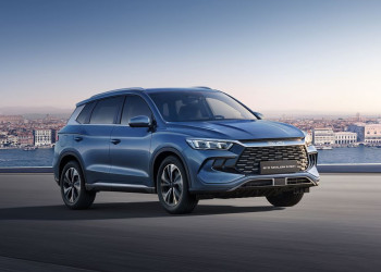 Le SUV familial Byd Sealion 5 DM-i à technologie Super Hybride offre une grande flexibilité sur les longs trajets