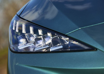 La MG4 EV revient dans une version dotée d'améliorations techniques sur la partie électrique