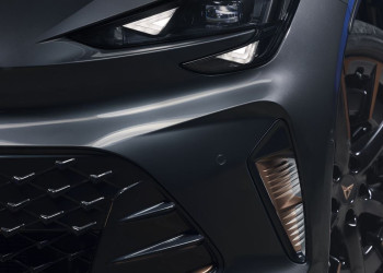 La Cupra Born électrique restylée affiche un design percutant