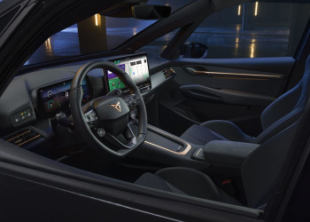 La Cupra Born électrique restylée affiche un design percutant