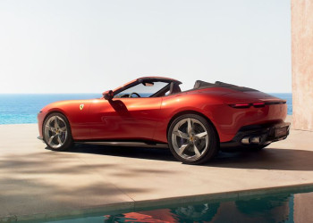 La Ferrari Amalfi Spider interprète l'esprit sportif de Ferrari dans une configuration à ciel ouvert