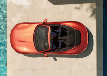 La Ferrari Amalfi Spider interprète l'esprit sportif de Ferrari dans une configuration à ciel ouvert