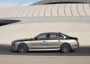 La limousine de luxe BMW Série 7 intègre les technologies de la Neue Klasse