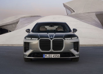 La limousine de luxe BMW Série 7 intègre les technologies de la Neue Klasse
