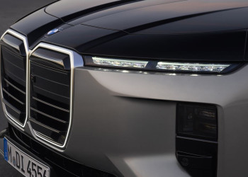La limousine de luxe BMW Série 7 intègre les technologies de la Neue Klasse