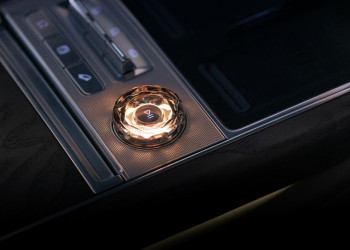 Le SUV Super Hybrid Zeekr 9X propose des fonctionnalités avant-gardistes