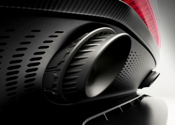 La supercar Aston Martin Valen est propulsée par un moteur V12 biturbo 5.2 litres de 850 ch